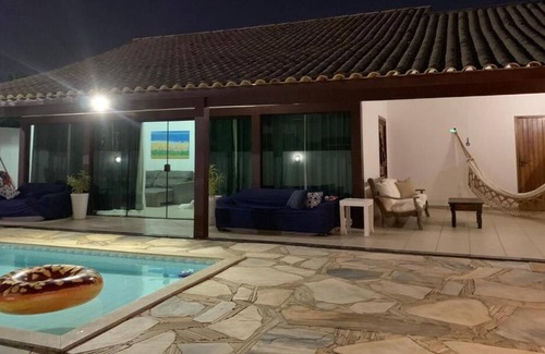 Sao Vicente de Paula House | Large Modern Beach House with Pool, Barbecue Area, Lounge and Relaxing Area.