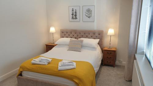 New Forest District Apartment | Large modern self contained apartment in Lymington