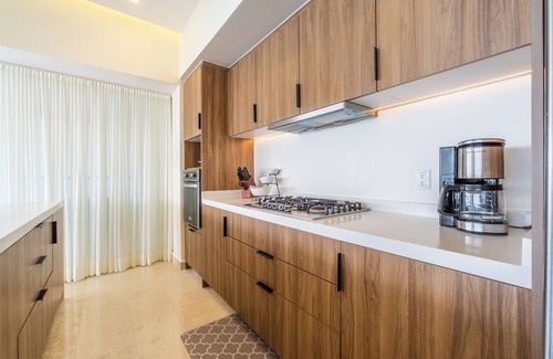 Puerto Vallarta Condo | Large New Beachfront Condo Downtown Puerto Vallarta Harbor 701 4 Bed & 4 Bath
