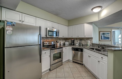 Myrtle Beach Condo | Large Oceanfront 3 Bed Corner Unit (12th Floor) - by Luxury Beach Rentals