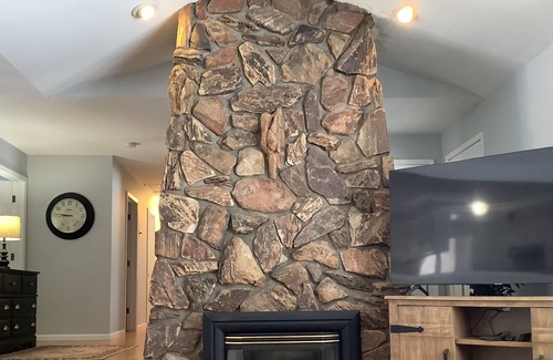 Three Oaks House | Large pool, hot tub, 5 BR, fire pit, playground; 8 min to Three Oaks & Beach