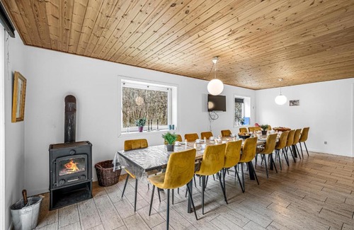 Brande House | Large Pool House For 20 People, Where Hunting Is Allowed In The Adjacent Forest