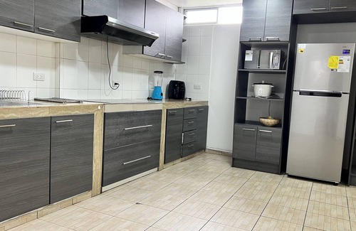 Naciones Unidas Boulevard Apartment | Large Private 3 BDR apartment in downtown Quito