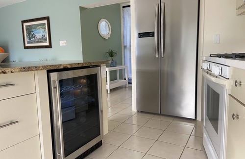 Rosendal Condo | Large Private Condo Near the Beach