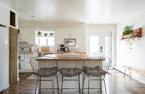 Kitchener Apartment | Large private deck near downtown