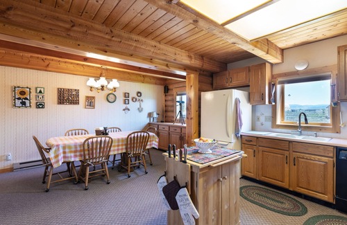 Dornogovi House | Large private home near Grand Teton National Park