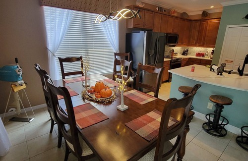 Watersong House | LARGE PRIVATE POOL HOME - 5 BR/5BH - GATED RESORT NEAR DISNEY