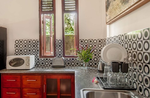 Lovina Villa | Large private villa with nice swimming pool in tropical garden