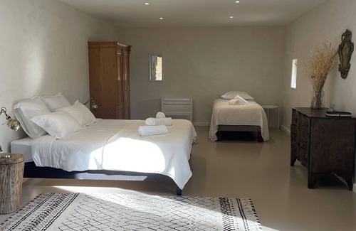 Apt Other | Large Provencal Bastide in the heart of the Luberon, panoramic view.