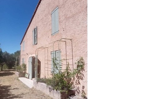 Barjols House | Large Provencal farmhouse with swimming pool Domaine les Mareliers