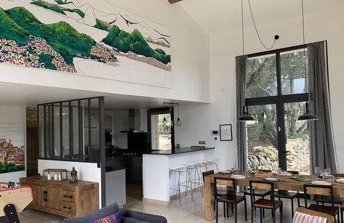 Gordes House | Large Provencal property surrounded by olive trees and lavender