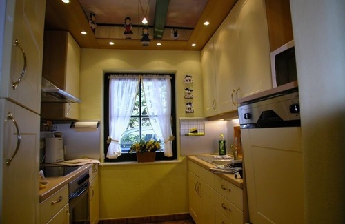 Gross Zicker House | Large Reet - House for 4 people + baby garden sea