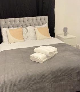 Horfield House | Large Room 2