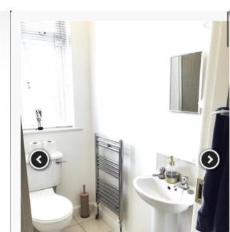 Dublin House | Large room in excellent location double or two singles