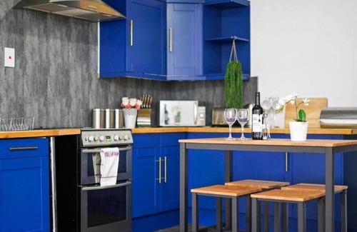 Leamington Spa House | - Large Royal Leamington House Garden - Sleeps 10