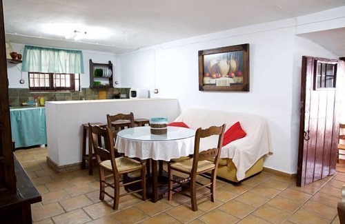 Humilladero Cottage | Large rural house-farmhouse with pool for up to 16 people.