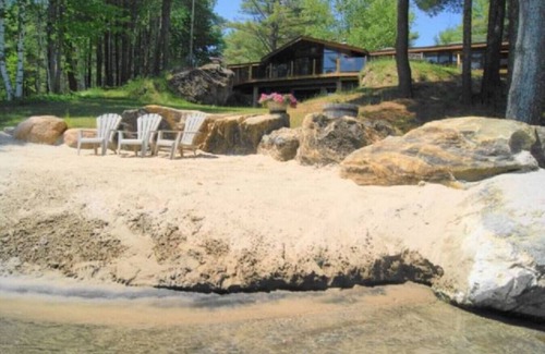 Tudor and Cashel House | Large Sandy Beach! Amazing Privacy! Stunning Property!