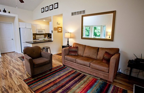 Saugatuck Condo | Large Saugatuck Condo, Wooded Ravine, Cathedral Ceilings, Open Concept