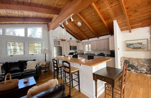 Corea House | Large, secluded home with beautiful private stone beach to explore!