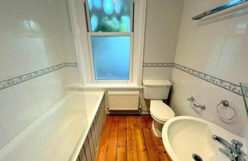 Sutton West House | Large Studio (Ground Floor) in Sutton