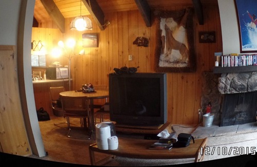Mammoth Lakes Condo | Large studio/loft- 2 BR, 2 BA, REDUCED RATES!