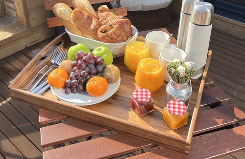 Villeneuve-la-Riviere Bed & Breakfast | Large Suite (2 pers.), Jacuzzi & Terrace access, 10' from Perpignan