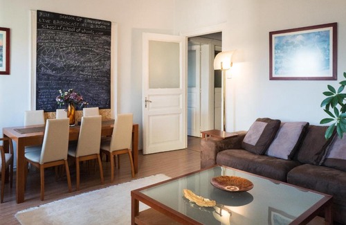 Taksim House | Large Suit With Bosphorus View G-1
