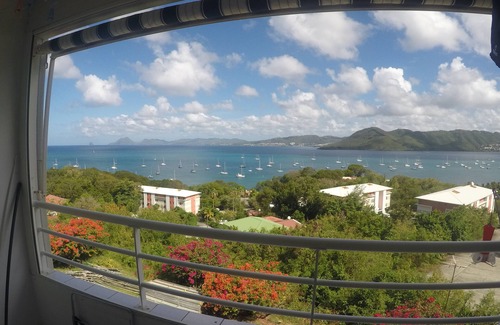 Sainte-Anne Apartment | Large T1 with panoramic terrace overlooking the sea, swimming pool, close to beaches