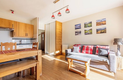 Font-Romeu-Odeillo-Via Apartment | Large T2 Chalet spirit * with terrace and privileged location