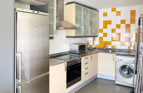 Benicarlo Apartment | Large terrace next to the beach