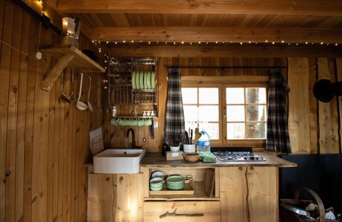Maaseik House | Large treehouse ideal for larger families or group of friends