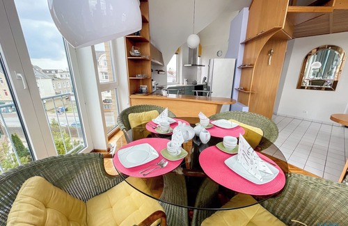 Cuxhaven Apartment | Large two-level apartment with first-class harbor view