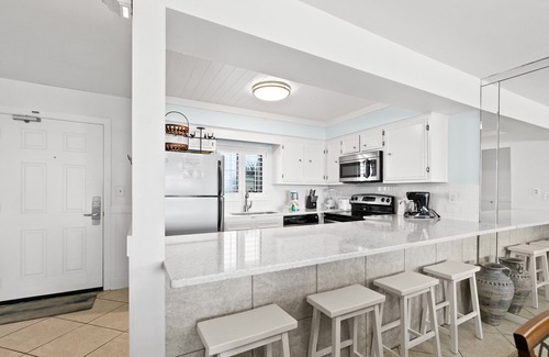 Miramar Beach Condo | Large, updated condo - quick walk to beach & convenient to shopping