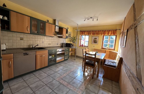 Großhartmannsdorf Apartment | Large vacation apartment in the Erzgebirge with 3 bedrooms and garden area