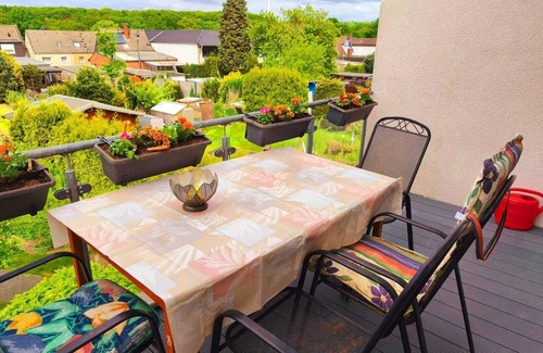 Huls-Nord Apartment | Large vacation apartment in Marl