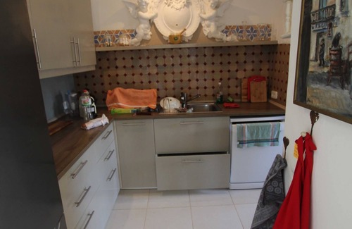 Cadaques House | Large, very quiet house close to the center, swimming pool, 5 minutes from the beach. Saturday to Saturday
