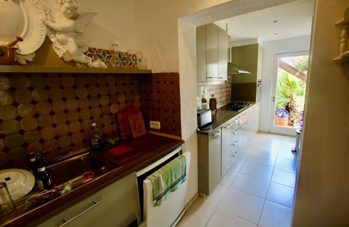 Cadaques House | Large, very quiet house close to the center, swimming pool, 5 minutes from the beach. Saturday to Saturday