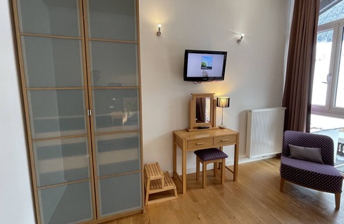 Hinterglemm Villa | Large Villa Augustine is in Hinterglemm CENTRE, NO ski buses or taxi necessary.