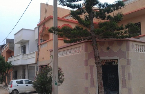 Bousfer Villa | Large Villa Bousfer Plage, Oran near the beach