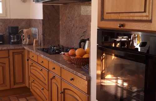 Laroque-des-Alberes Villa | Large villa with garden in a quiet location at the foot of the Albères mountains