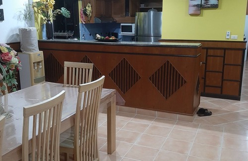 Rawai Villa | LARGE VILLA SWIMMING POOLS TROPICAL GARDEN SEA GOLF RELAXATION 6/12 ADULTS