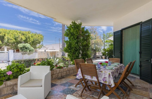 San Foca Villa | Large villa with sea view and outdoor spaces 20m from the sandy beach of San Foca.