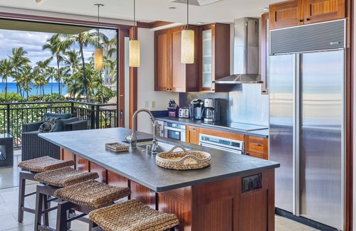Ko Olina Condo | Largest 3br ~ 1650 sf + 262 sf Lanai ~ in Beach Front Beach Villas in Ko Olina
