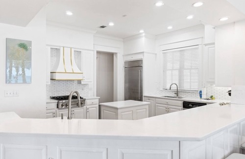 Seagrove Beach House | Largest gulf front deck on 30a! Walk to Seaside! 6kings! Bikes!