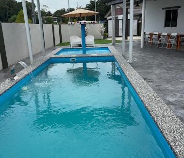 Si Rusa House | LaRinDa Teluk Kemang Private Pool - Islamic