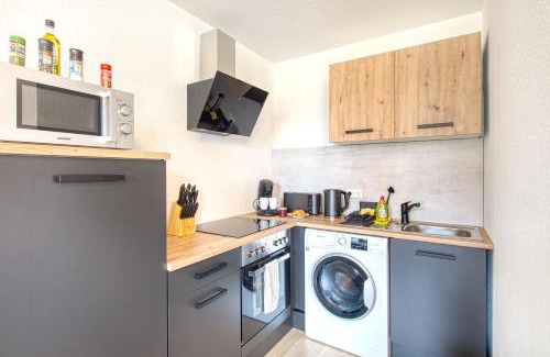 Merseburg Apartment | Larooms - WhiteRock 1, zentrale Lage, tolle Anbindung