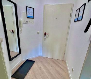 Merseburg Apartment | Larooms - WhiteRock#3 - StudioApartment
