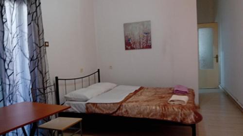Florina Apartment | Larry house