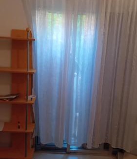 Florina Apartment | Larry house