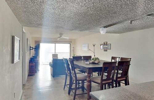 Madeira Beach Apartment | Las Brisas 504